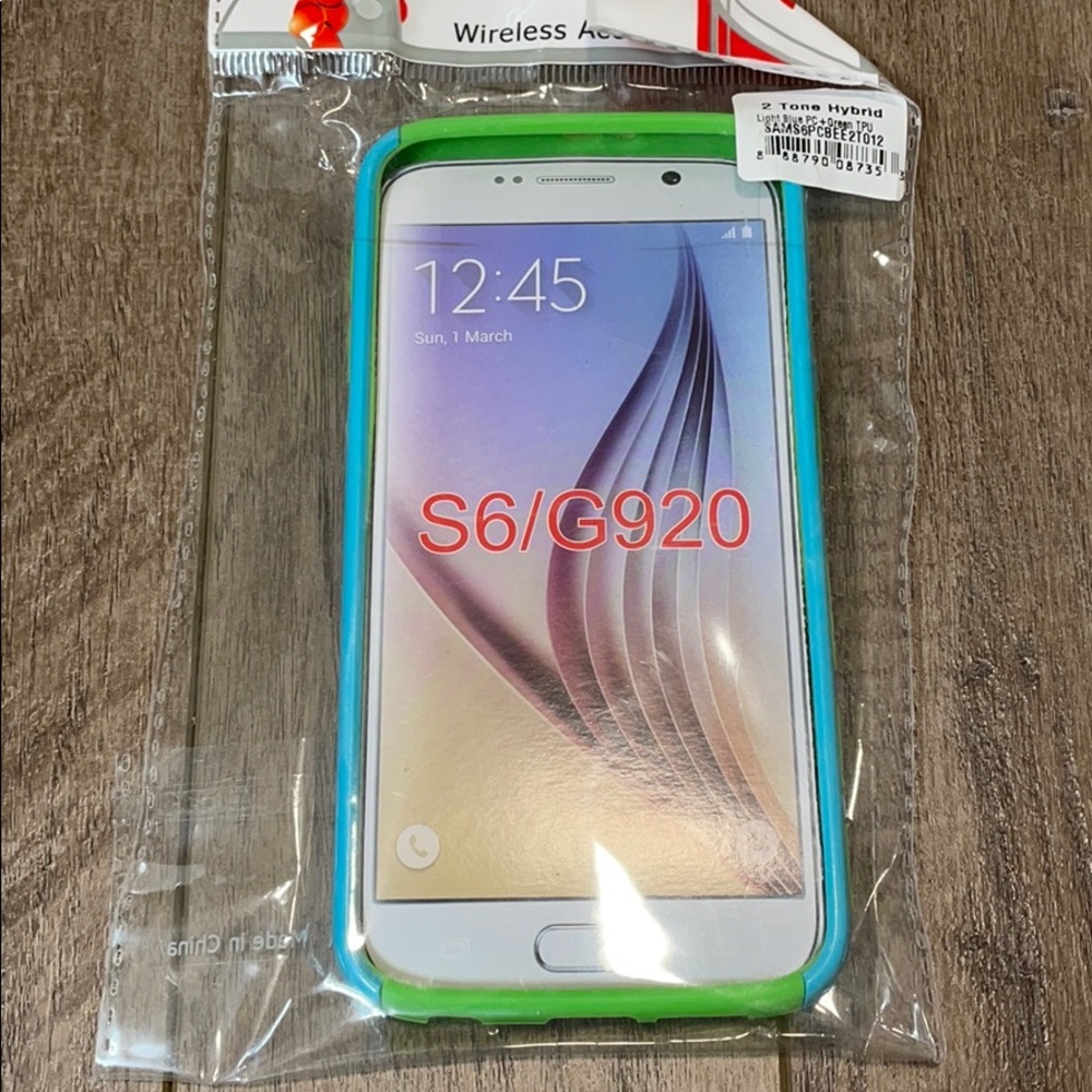 NWT Samsung turquoise lime green phone case